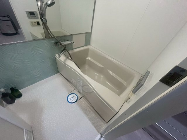 BRAVI南堀江の浴室
