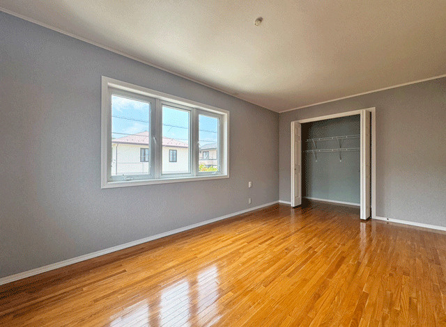 名取市ゆりが丘4丁目の洋室