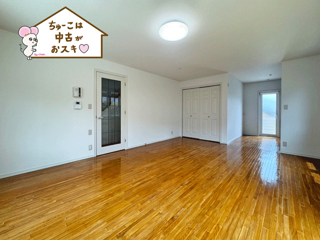 名取市ゆりが丘4丁目の居間・リビング