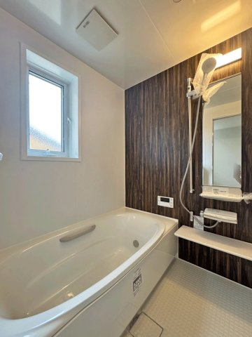 名取市ゆりが丘4丁目の浴室