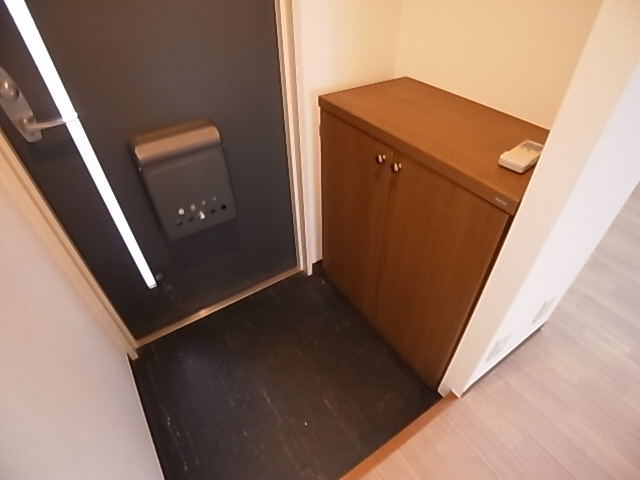 神戸市兵庫区門口町の賃貸マンションの玄関|玄関