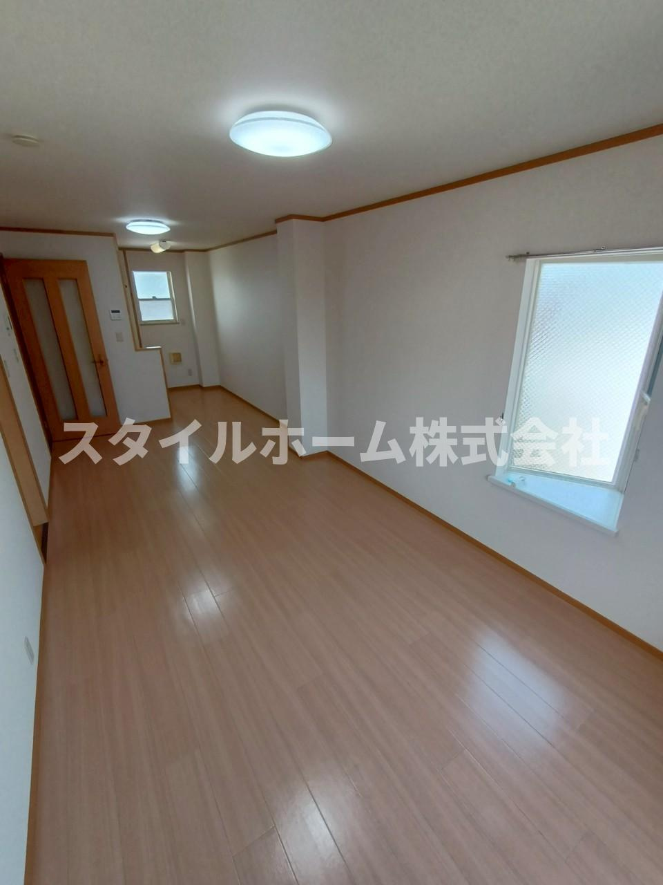 グランビア牛久保の居間・リビング