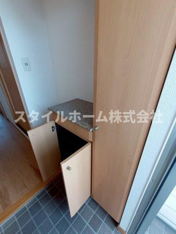 グランビア牛久保の玄関