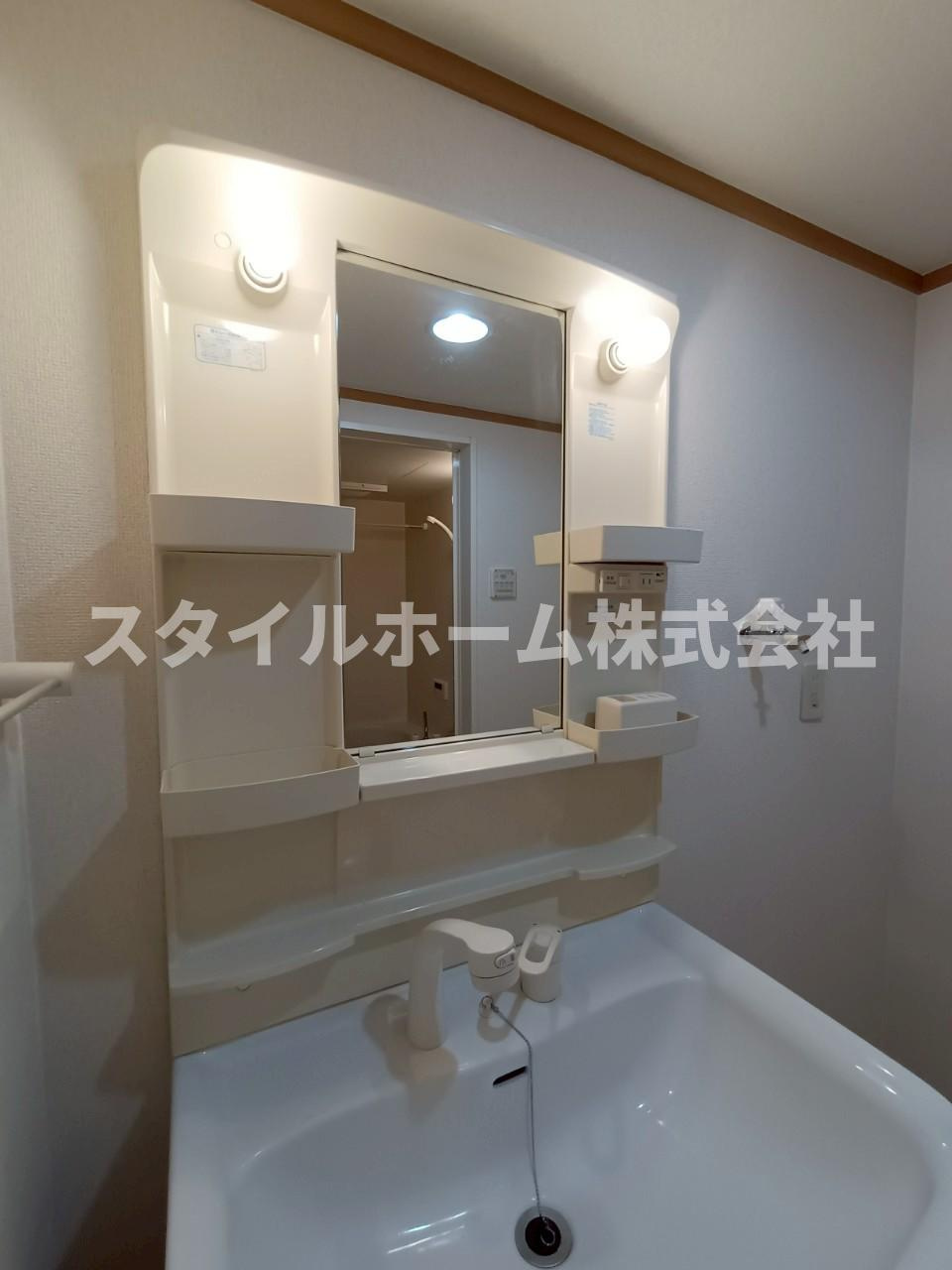 グランビア牛久保の洗面所