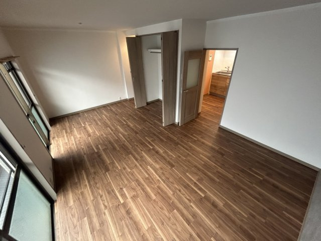 御影サンシャインの居間・リビング