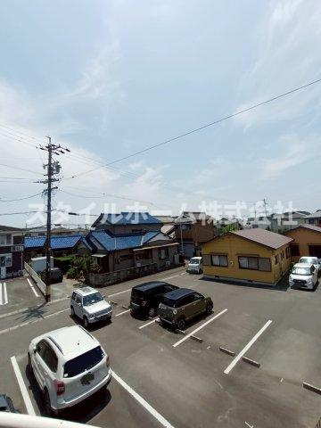 コーポ堺Cの駐車場