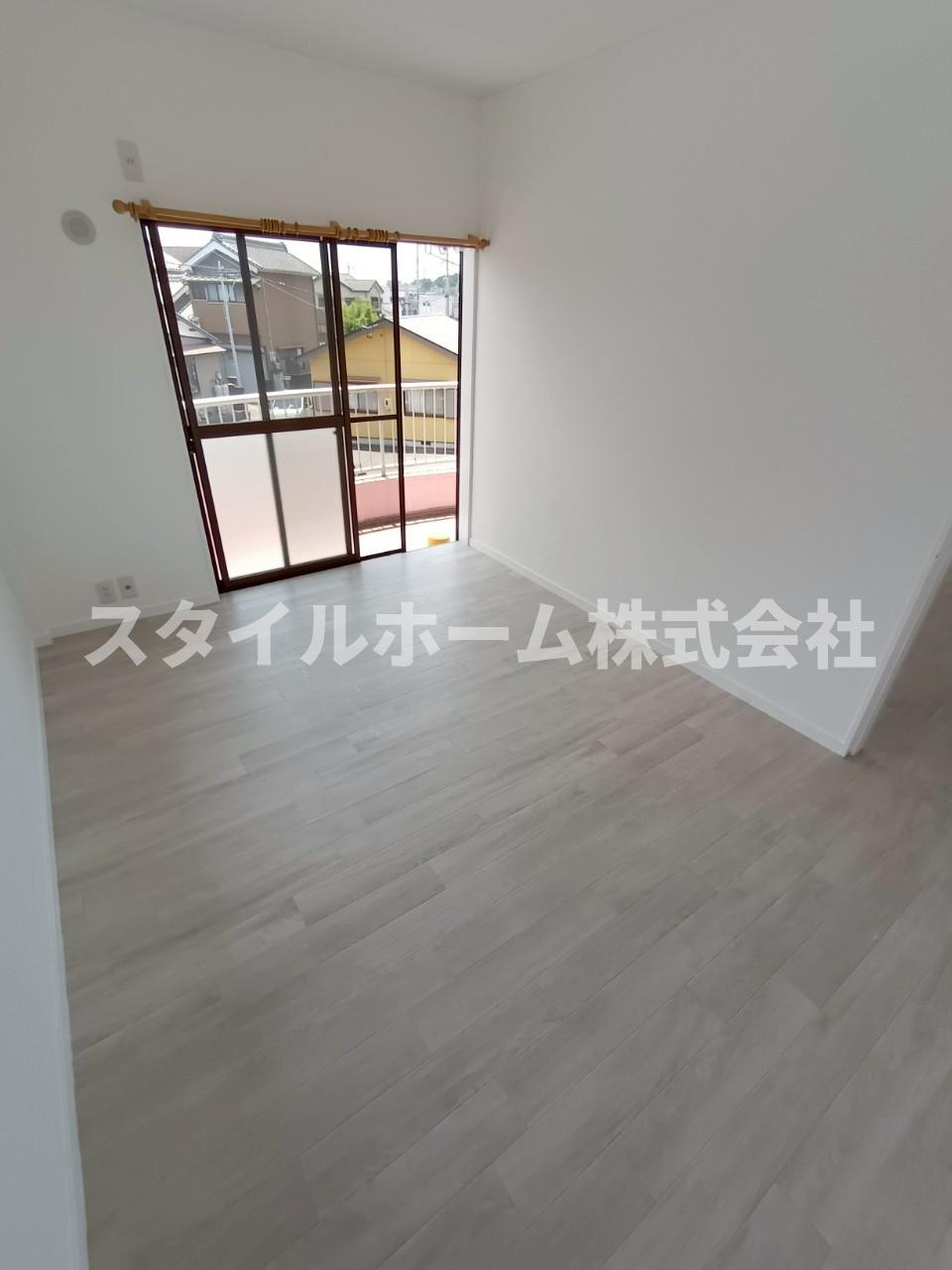 コーポ堺Cの居間・リビング