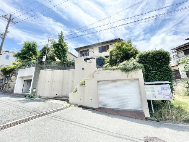 枚方市山之上北町　中古一戸建ての外観|外観も気になるポイント