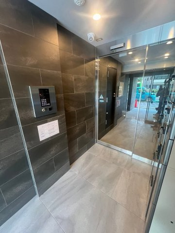 プレール・ドゥーク文京本郷のエントランス