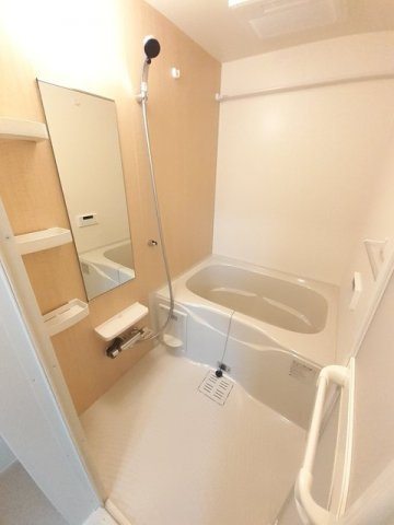 ラーゴム　Ａの浴室