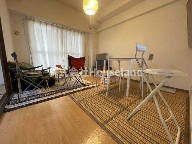 サンライズマンション岩出Ⅱの居間・リビング