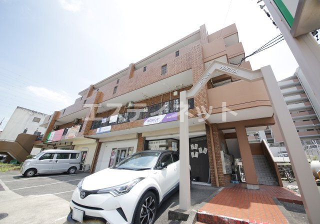 ラ・トゥールナリタの外観