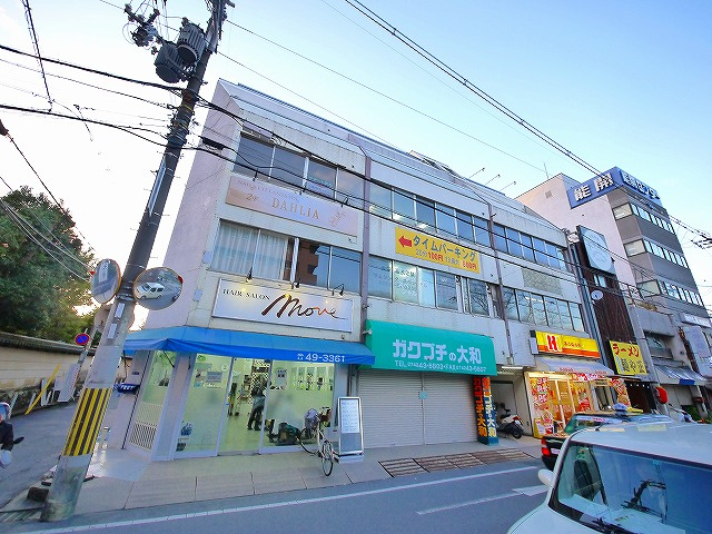 つじ一ビルの外観
