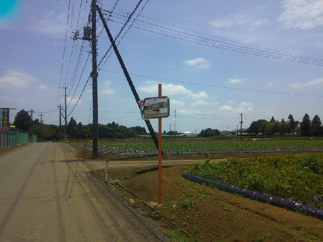 八街市沖の倉庫