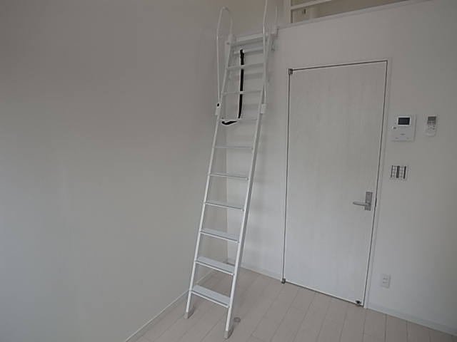 神戸市長田区野田町９丁目のアパート