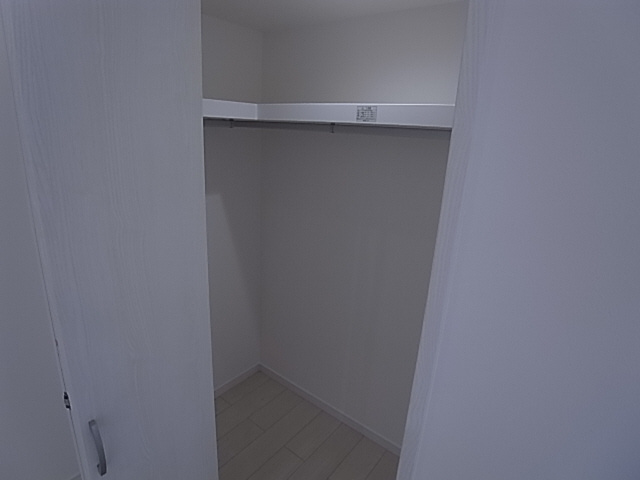 神戸市長田区野田町９丁目のアパートの収納|ウォークインクローゼット