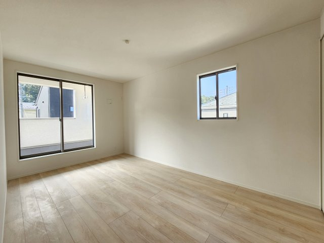 瑞浪市学園台第２の洋室