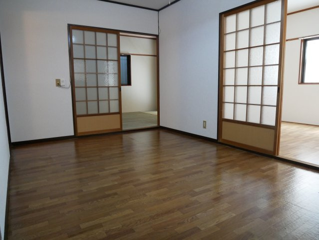 【居間・リビング】 | シャンブル・ド青山