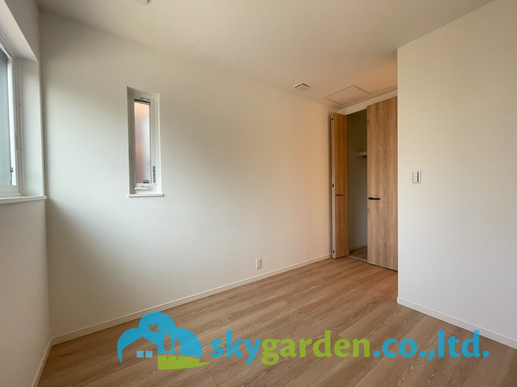 藤沢市石川2丁目　新築戸建　全1棟1号棟の玄関