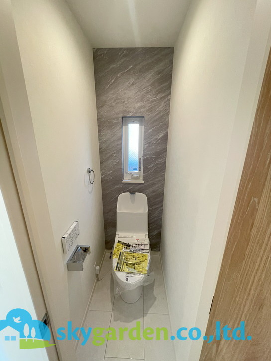 藤沢市石川2丁目　新築戸建　全1棟1号棟のトイレ