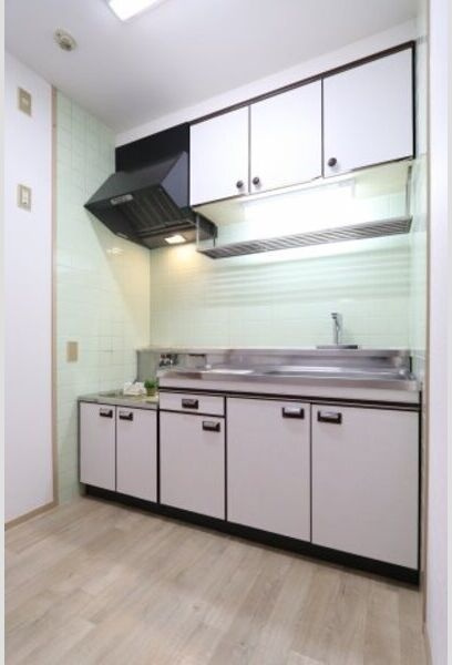 明正雅ハイツのキッチン|お料理しやすいキッチンです