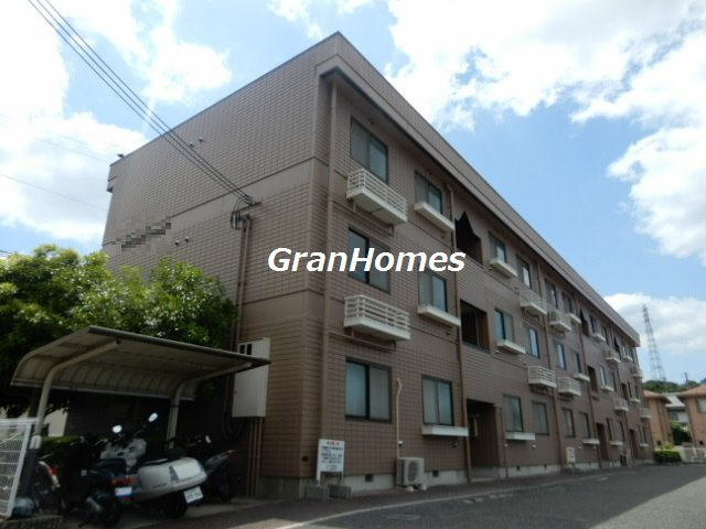 ウエストビレッジの外観