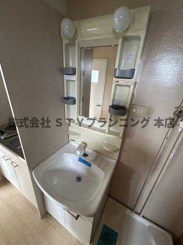 仲介手数料０円！東山パークビ！の独立洗面台