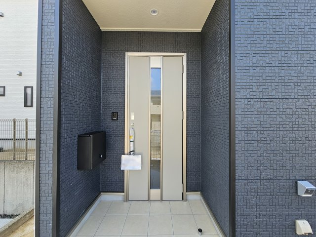 瑞浪市学園台第２の玄関