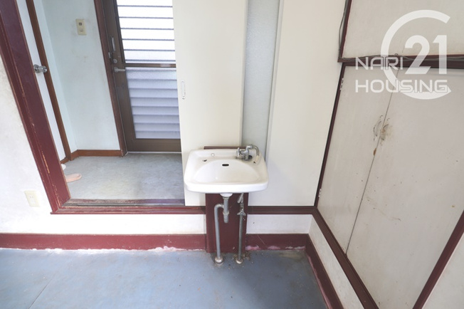 【独立洗面台】 | 昭島市東町5丁目　中古戸建 | 洗面台