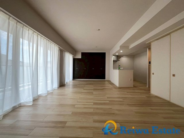 ヴェレーナ茅ヶ崎海岸の居間・リビング