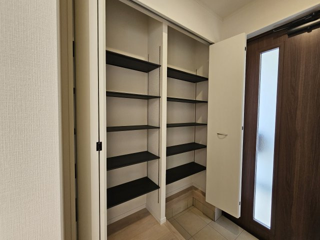 瑞浪市学園台第２の収納
