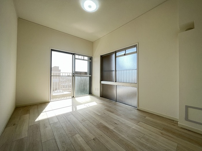 パレス鳥居松の洋室