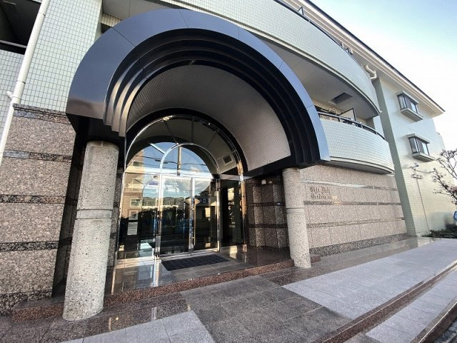 太田リッチコンドミニアムの外観
