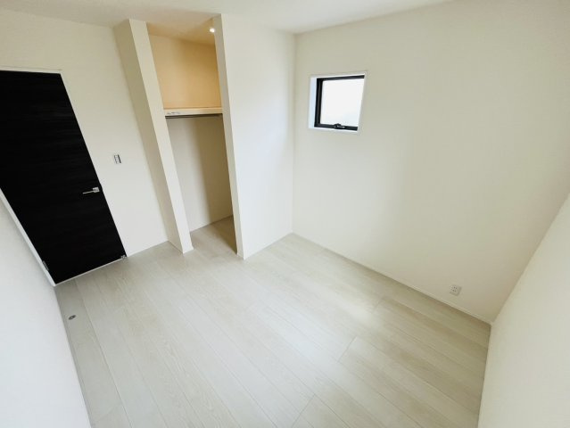 刈谷市野田町北菰神9-1『仲介手数料無料』新築戸建ての洋室