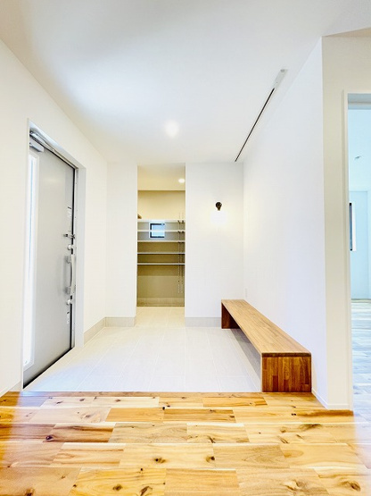 【玄関】 | 早良区野芥５丁目(2号地)　戸建て