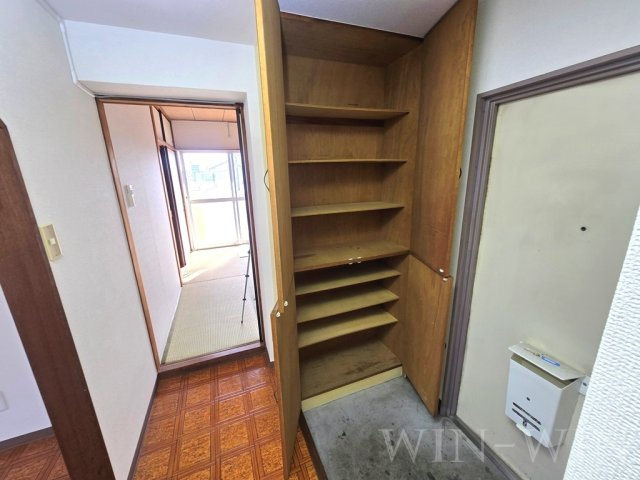 ゆたかマンションの玄関|イメージ（同建物内別部屋の写真です）