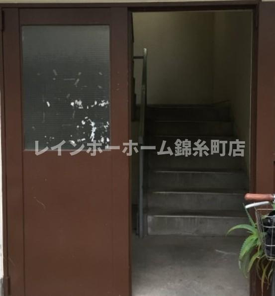 コーポヤナギのエントランス