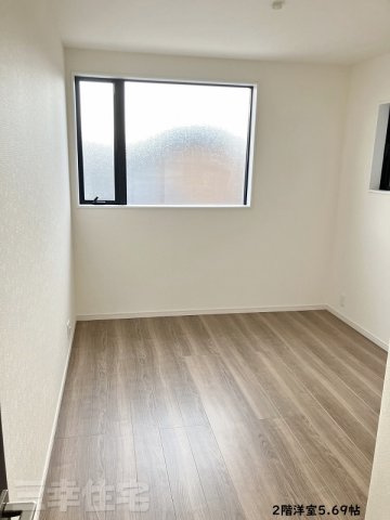 碧南市沢渡町の洋室|洋室5.69帖