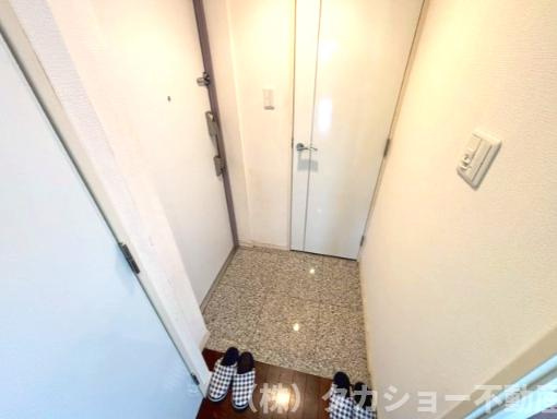 【玄関】 | サンクレイドル八幡宿