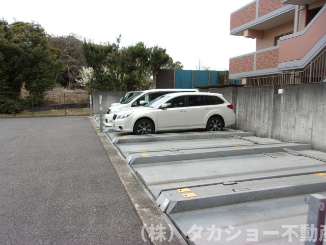 【駐車場】 | サンクレイドル八幡宿