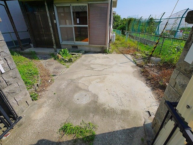 大和郡山市筒井町414-6貸家の駐車場