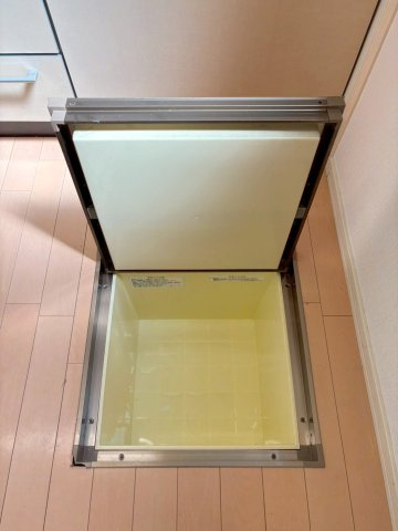 エスペランサ船橋の内装