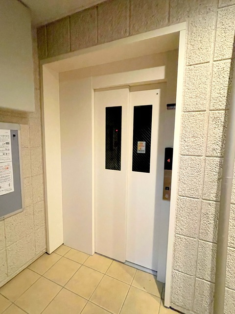 ルレーヴカノウのロビー|★エレベーター★