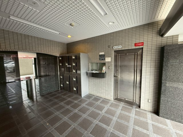 フォルム五条通りのエントランス|マンションのエントランスです。