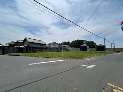 【現況写真】 | 【富岡第7期　現地外観】
※令和7年6月時点