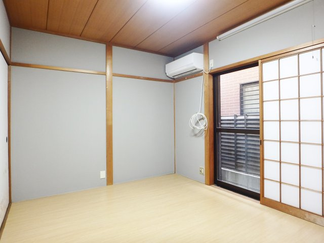 門戸岡田町戸建の和室