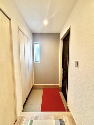 REXCRAS豊田市清水町第1　全2棟　新築戸建の玄関