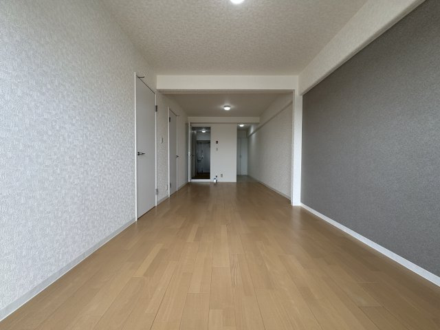 ユニハイム池田の居間・リビング