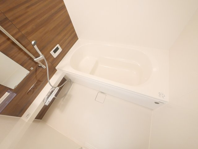 萩　Ⅱの浴室|落ち着いた空間のお風呂です