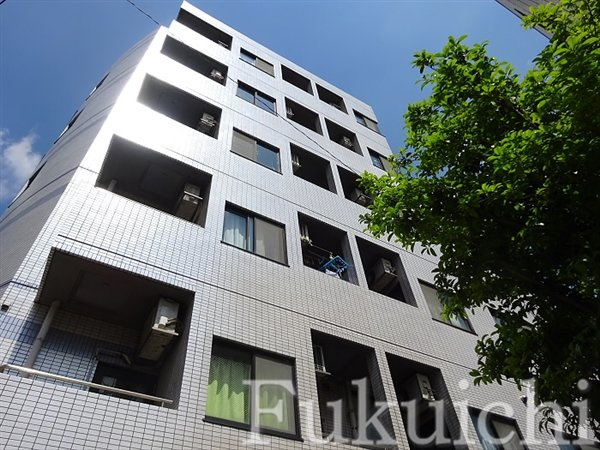 雅叙園碑文谷ドミトリィ(ガジョエンヒモンヤ)の外観